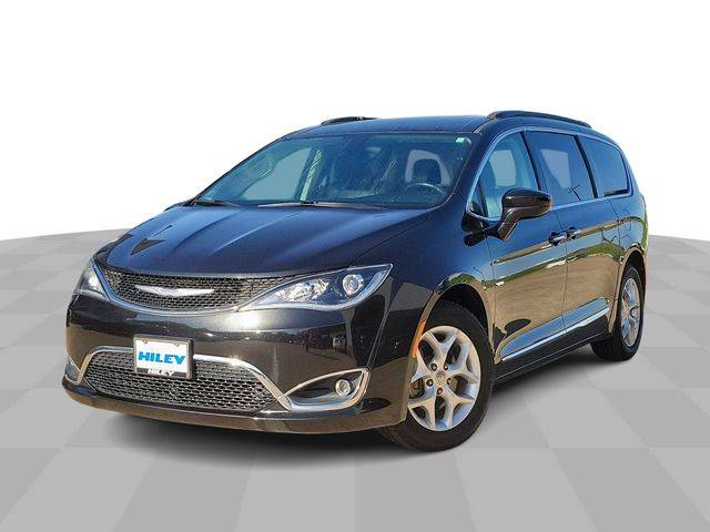 2017 Chrysler Pacifica Touring L — Minivan — 70,117 mi — Fort Worth, TX