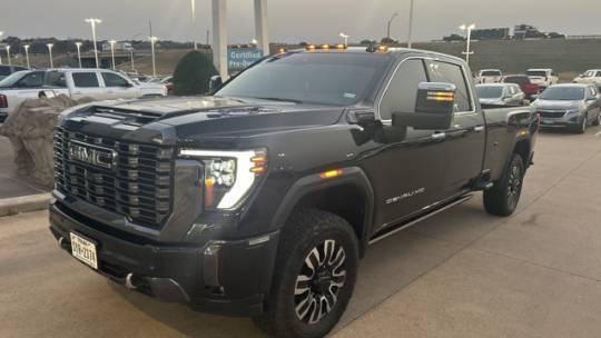 2024 GMC Sierra 3500HD Denali Ultimate — Pickup Truck — 46,339 mi — Fort Worth, TX