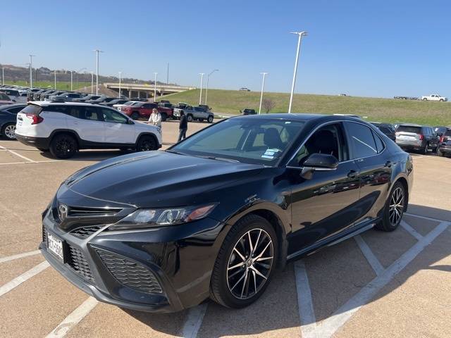 2022 Toyota Camry SE — Sedan — 62,024 mi — Fort Worth, TX