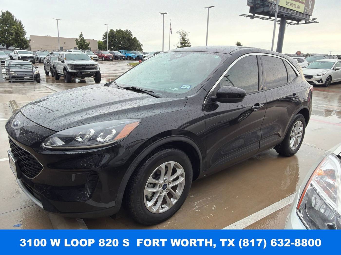 2020 Ford Escape SE