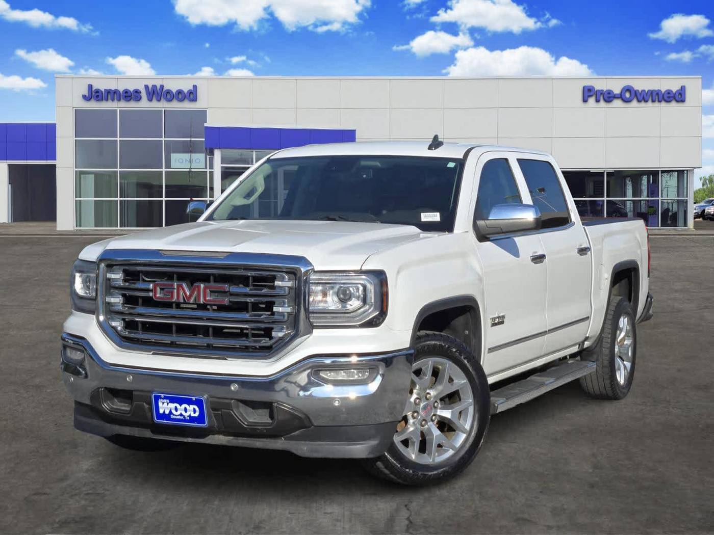 2018 GMC Sierra 1500 SLT — Pickup Truck — 143,428 mi — Decatur, TX