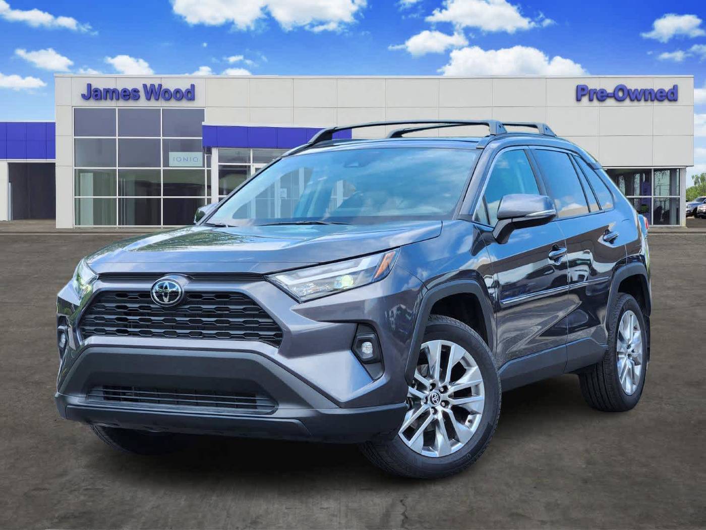 2024 Toyota RAV4 XLE Premium — SUV — 7,136 mi — Decatur, TX