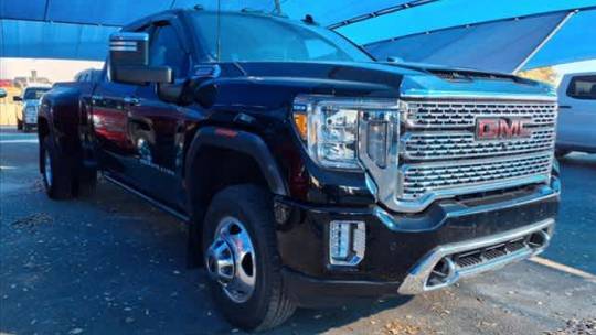2022 GMC Sierra 3500HD Denali — Pickup Truck — 32,911 mi — Decatur, TX