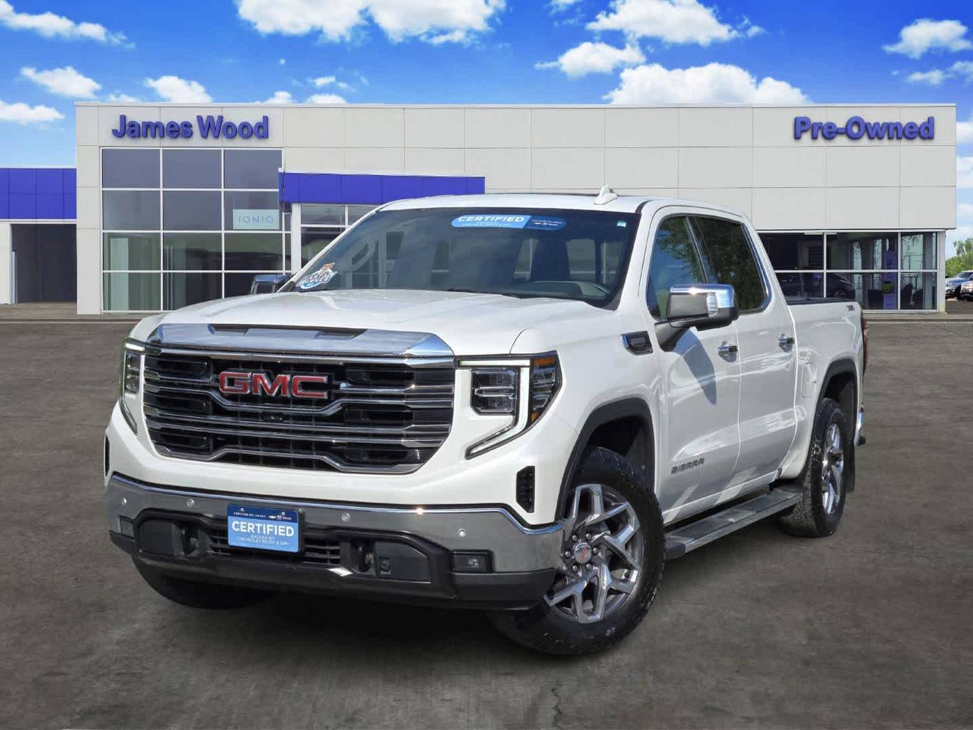 2022 GMC Sierra 1500 SLT — Pickup Truck — 26,045 mi — Decatur, TX