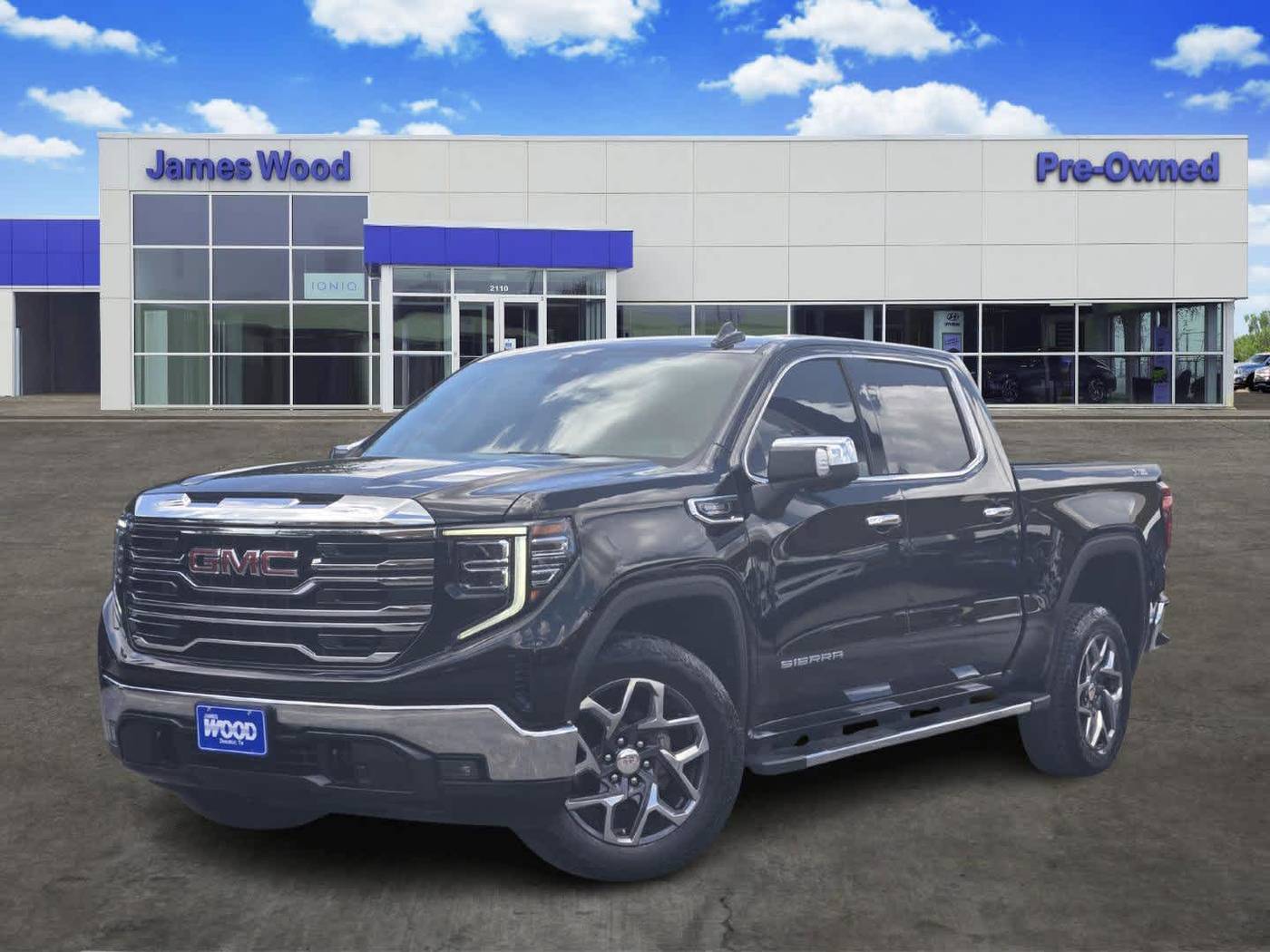 2022 GMC Sierra 1500 SLT — Pickup Truck — 42,149 mi — Decatur, TX