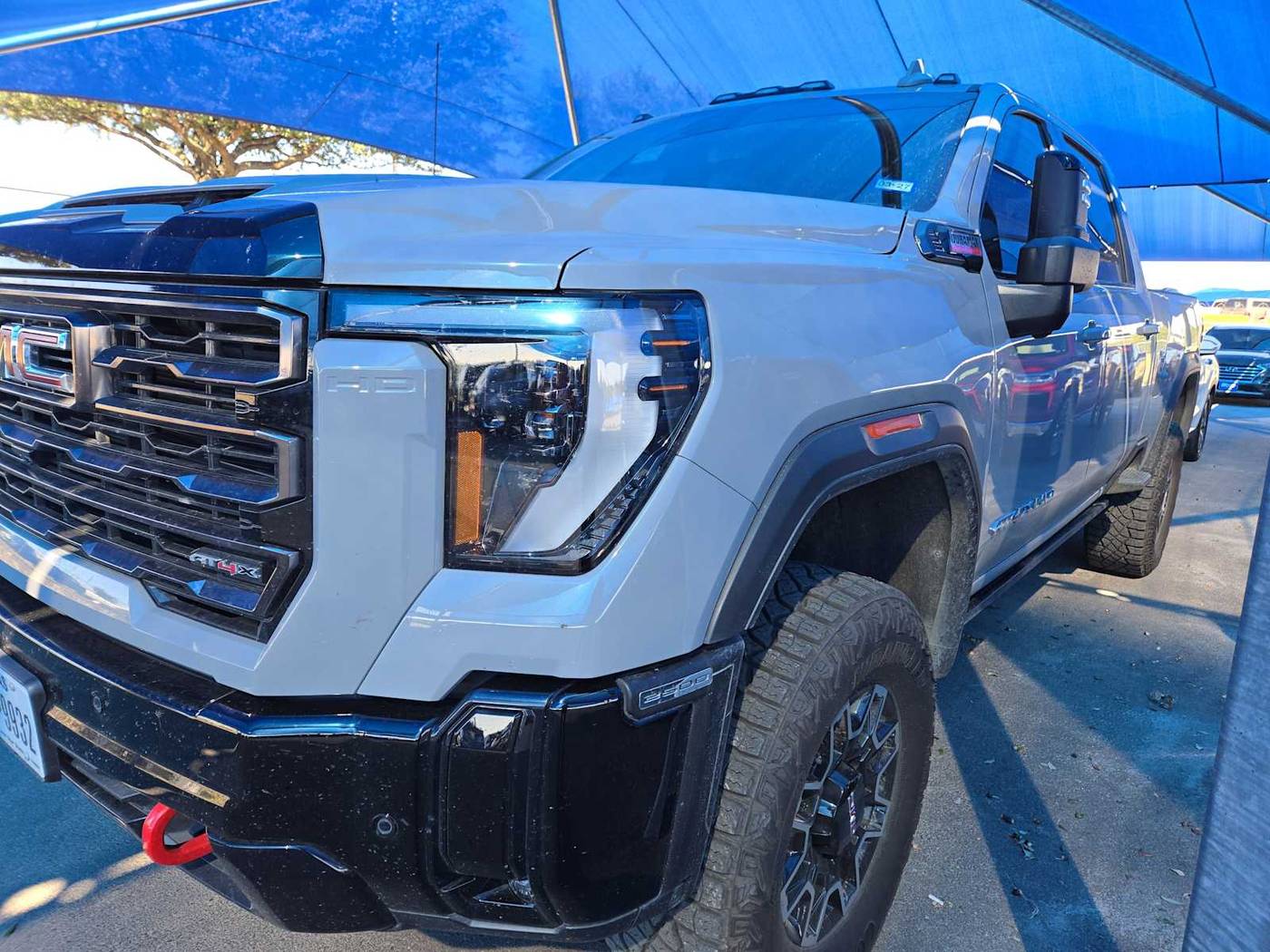 2025 GMC Sierra 2500HD AT4X — Pickup Truck — 7,384 mi — Decatur, TX