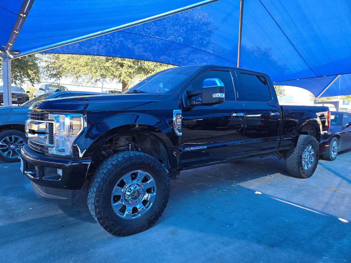 2024 Ford Super Duty F-250 LARIAT — Pickup Truck — 25,400 mi — Decatur, TX