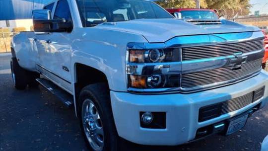 2019 Chevrolet Silverado 3500HD High Country — Pickup Truck — 92,925 mi — Decatur, TX