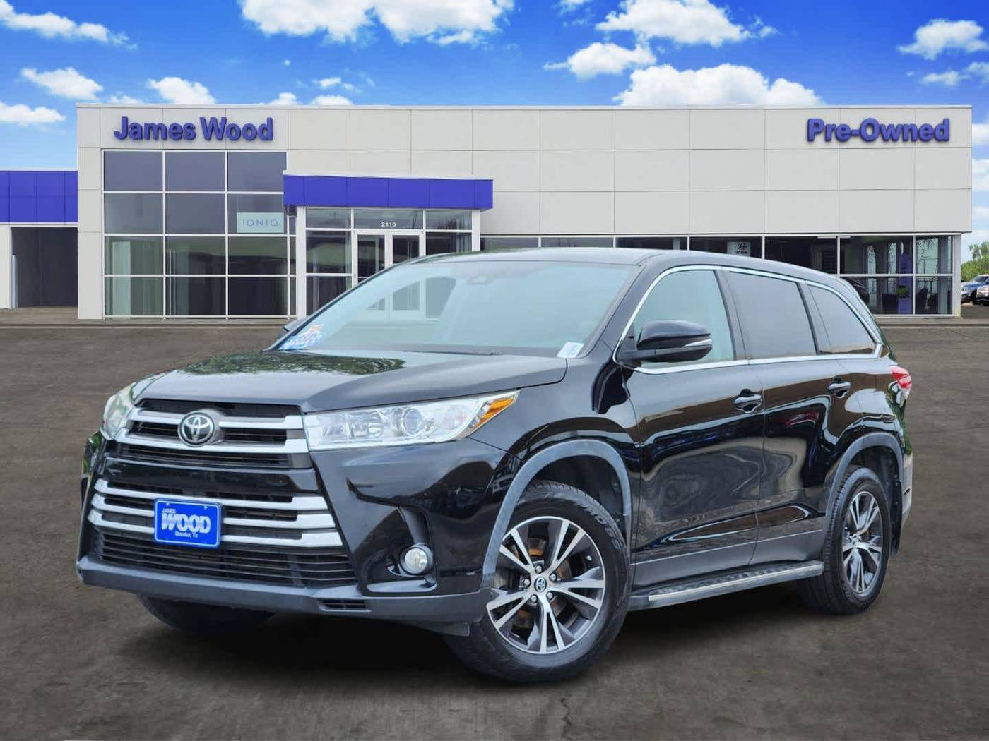 2019 Toyota Highlander LE Plus — SUV — 69,160 mi — Decatur, TX