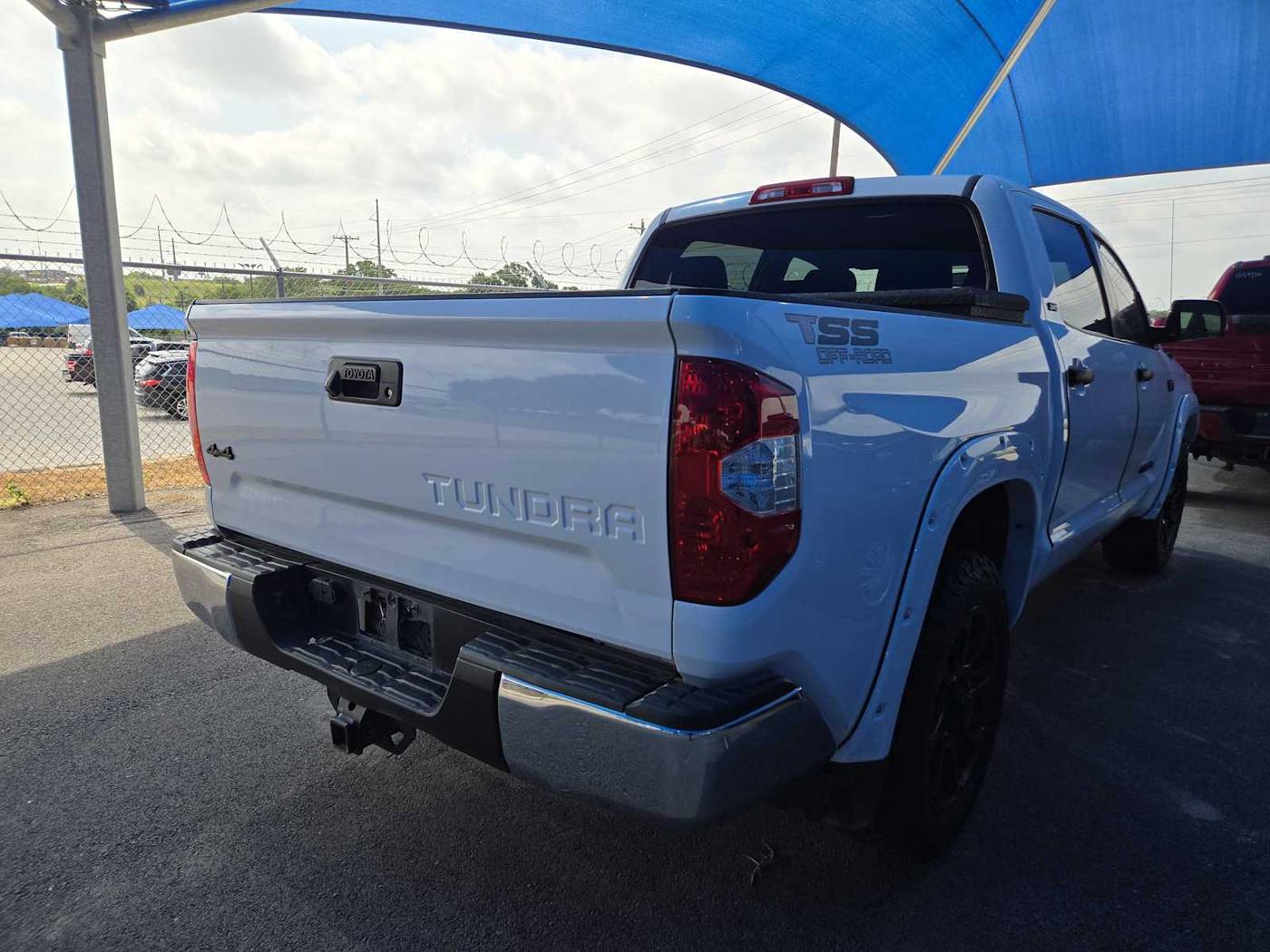 Thumbnail 4
