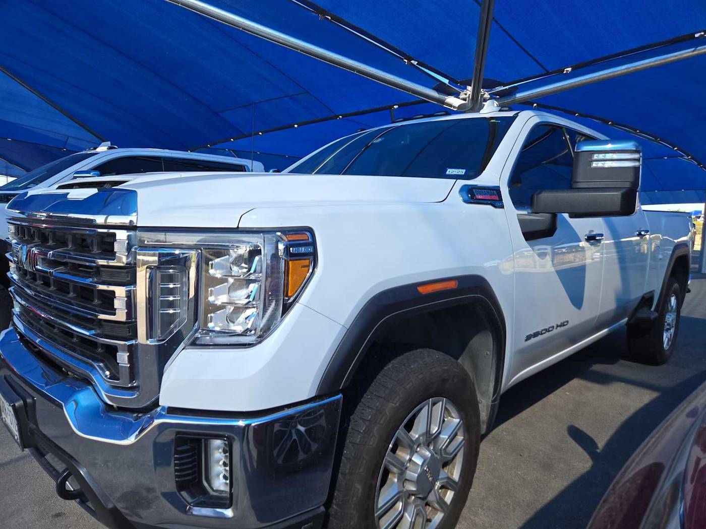 2023 GMC Sierra 2500HD SLT — Pickup Truck — 96,918 mi — Decatur, TX