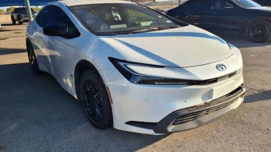 2023 Toyota Prius LE — Hatchback — 31,138 mi — Decatur, TX