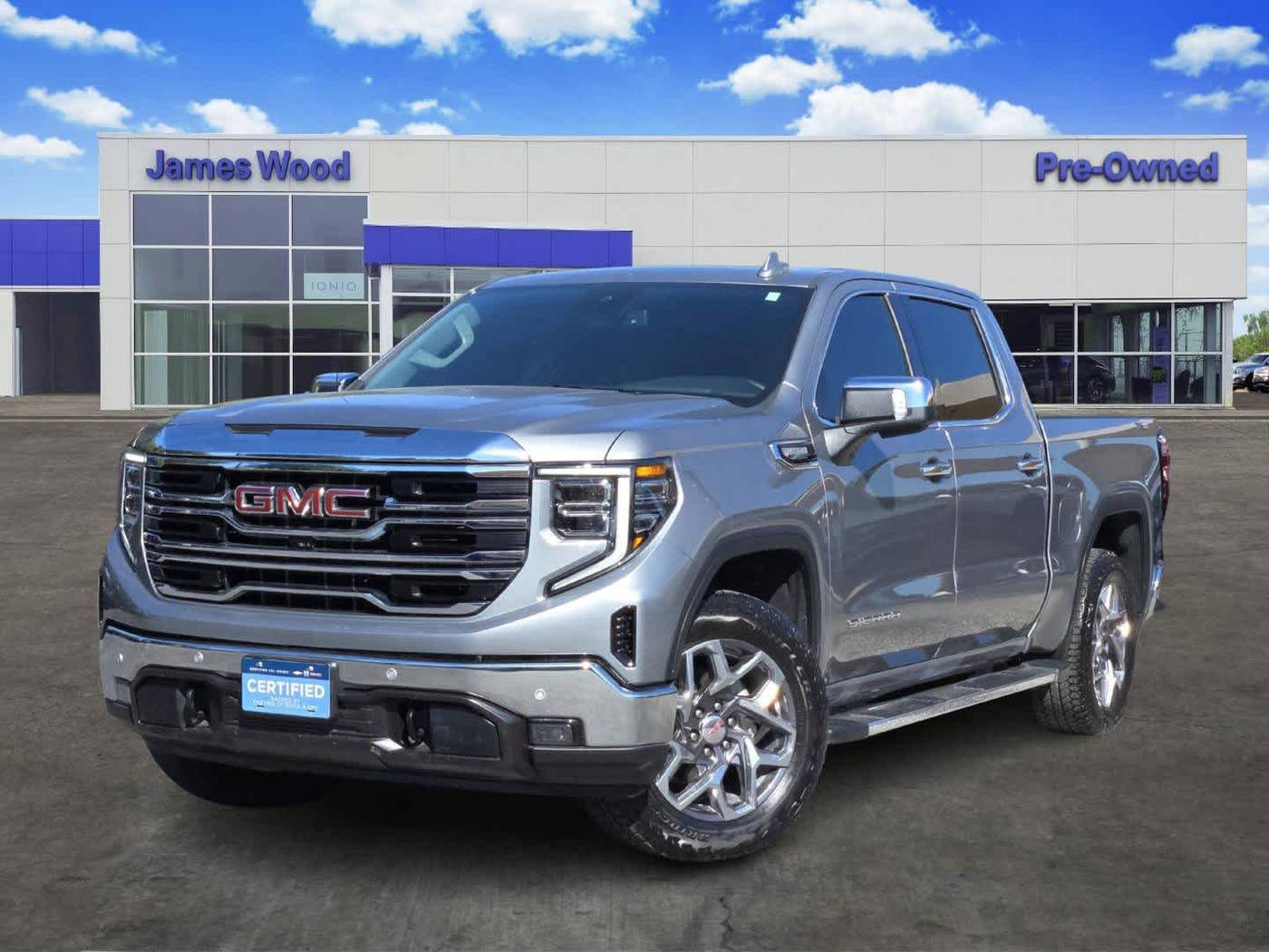 2024 GMC Sierra 1500 SLT — Pickup Truck — 14,260 mi — Decatur, TX