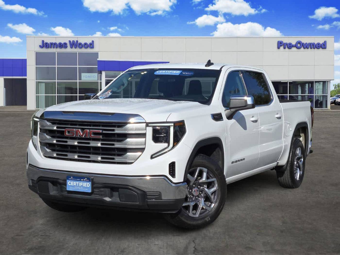 2023 GMC Sierra 1500 SLE — Pickup Truck — 47,720 mi — Decatur, TX