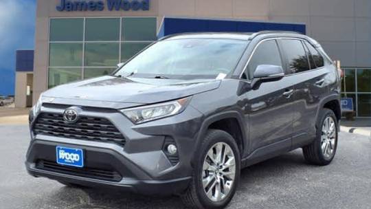2021 Toyota RAV4 XLE Premium — SUV — 31,886 mi — Decatur, TX