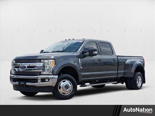 2017 Ford Super Duty F-350 Lariat — Pickup Truck — 117,089 mi — Houston, TX