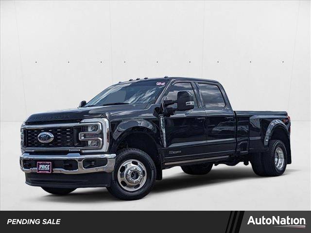 2024 Ford Super Duty F-350 LARIAT — Pickup Truck — 24,362 mi — Houston, TX
