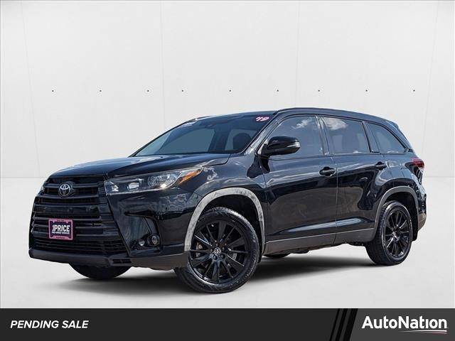 2019 Toyota Highlander SE V6 — SUV — 121,680 mi — Houston, TX