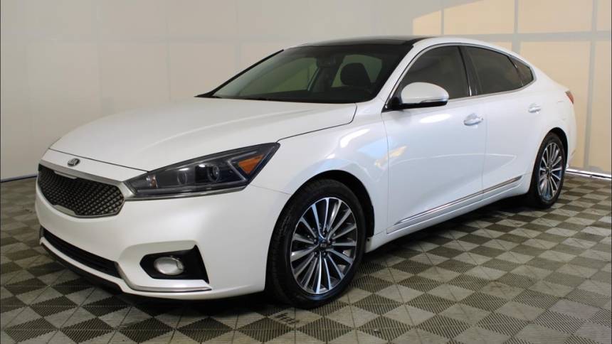 2018 Kia Cadenza Premium — Sedan — 77,279 mi — West Park, FL