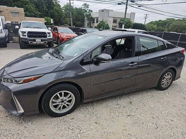 2017 Toyota Prius Prime Premium — Hatchback — 80,000 mi — West Park, FL