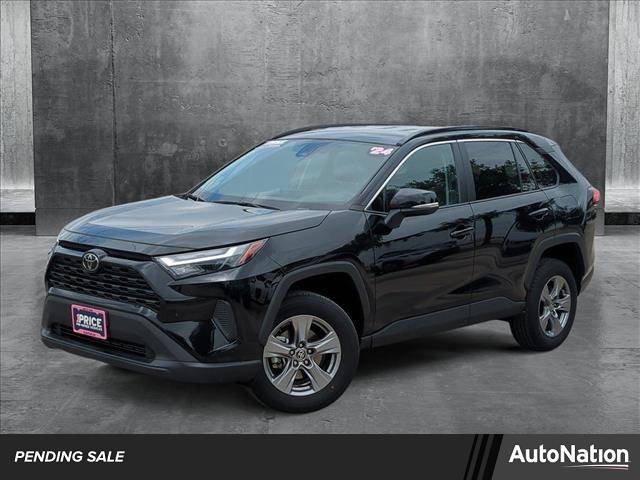 2024 Toyota RAV4 XLE — SUV — 21,888 mi — Houston, TX