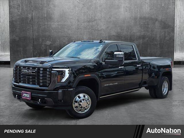 2024 GMC Sierra 3500HD Denali Ultimate — Pickup Truck — 13,500 mi — Houston, TX
