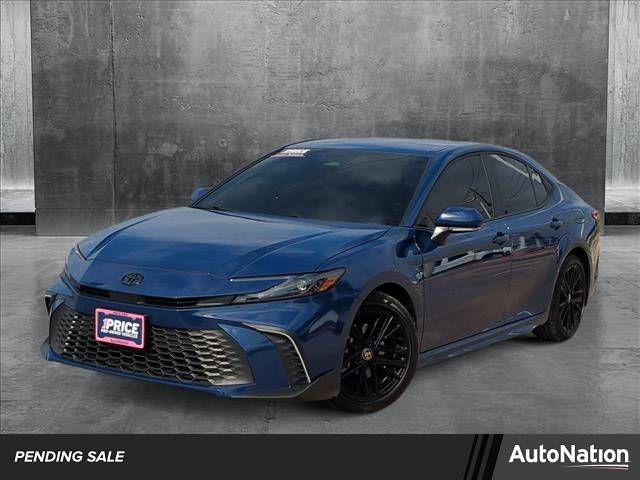 2025 Toyota Camry SE — Sedan — 13,592 mi — Houston, TX