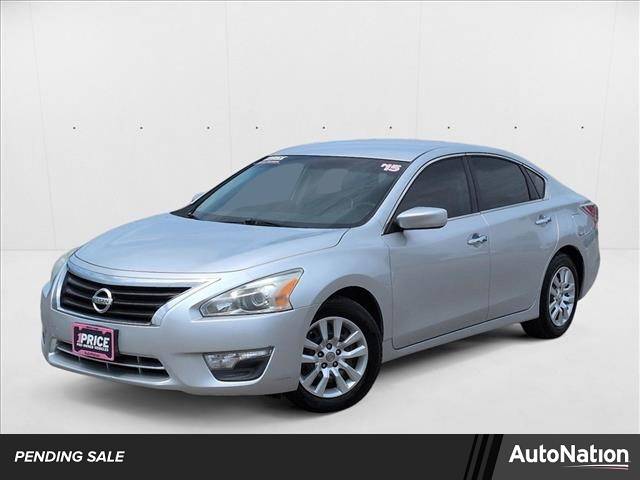 2015 Nissan Altima 2.5 SV — Sedan — 116,862 mi — Houston, TX