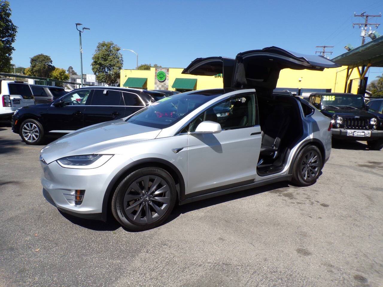 2017 Tesla Model X 100D — SUV — 25,640 mi — Santa Monica, CA