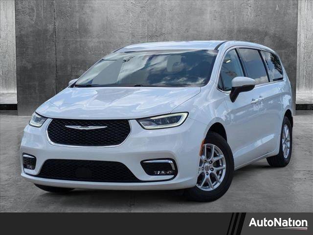 2023 Chrysler Pacifica Touring L — Minivan — 74,045 mi — Katy, TX