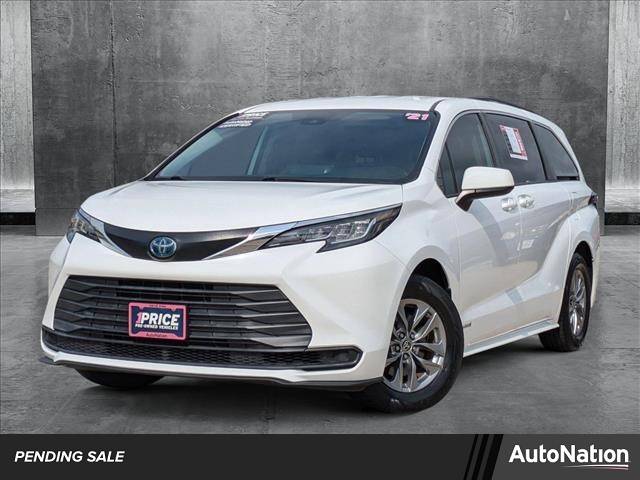 2021 Toyota Sienna LE — Minivan — 57,963 mi — Katy, TX