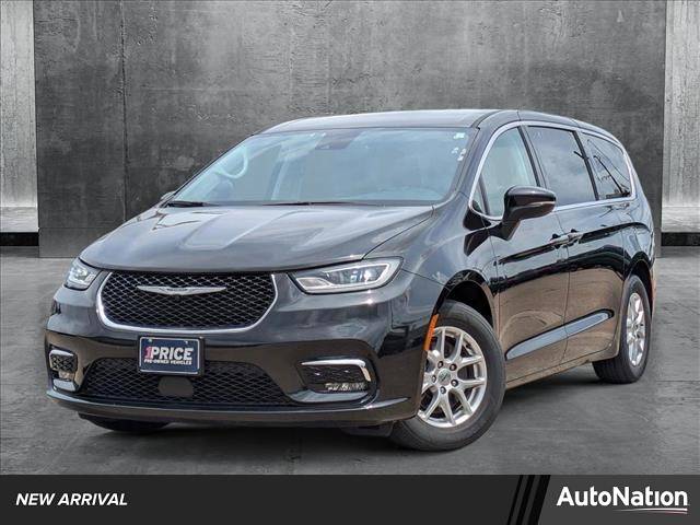 2023 Chrysler Pacifica Touring L — Minivan — 71,448 mi — Katy, TX