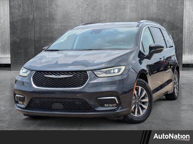 2021 Chrysler Pacifica Hybrid Touring L — Minivan — 72,205 mi — Katy, TX