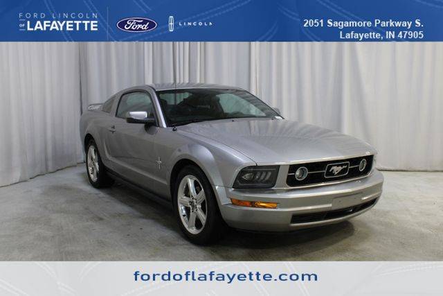 2008 Ford Mustang Deluxe