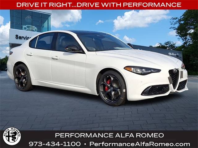 2025 Alfa Romeo Giulia Special Edition — Sedan — 561 mi — Whippany, NJ