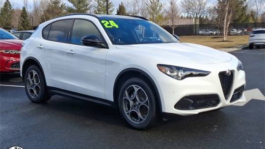 2024 Alfa Romeo Stelvio Sprint — SUV — 502 mi — Whippany, NJ