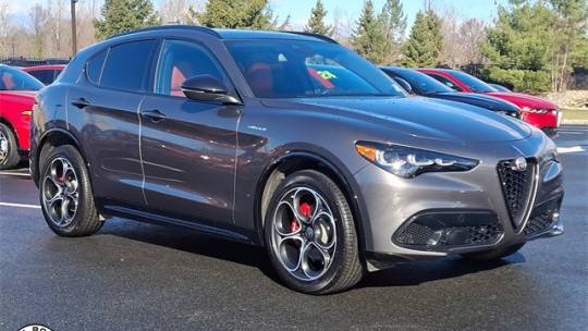 2024 Alfa Romeo Stelvio Veloce — SUV — 6,936 mi — Whippany, NJ