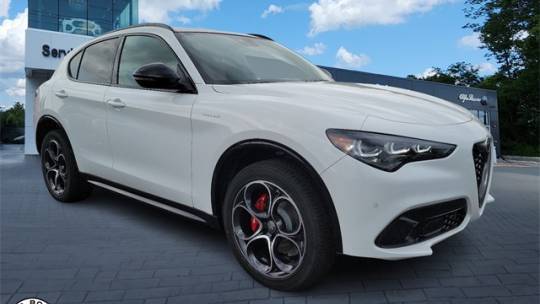 2024 Alfa Romeo Stelvio Veloce — SUV — 1,724 mi — Whippany, NJ