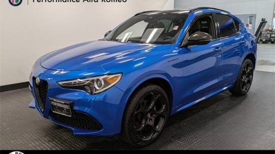 2023 Alfa Romeo Stelvio Estrema — SUV — 12,935 mi — Whippany, NJ