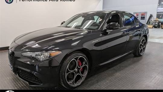 2023 Alfa Romeo Giulia Veloce — Sedan — 8,900 mi — Whippany, NJ