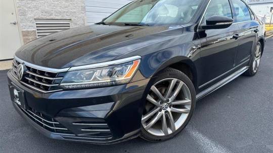 2019 Volkswagen Passat SE R-Line — Sedan — 129,676 mi — Fredericksburg, VA