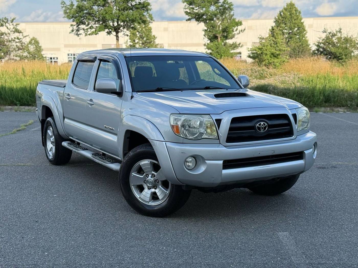2005 Toyota Tacoma Base — Pickup Truck — 147,841 mi — Chantilly, VA