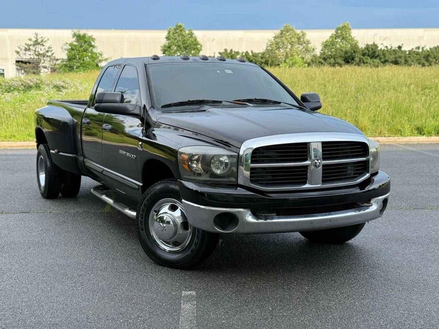 2006 Dodge Ram 3500 SLT — Pickup Truck — 160,985 mi — Chantilly, VA