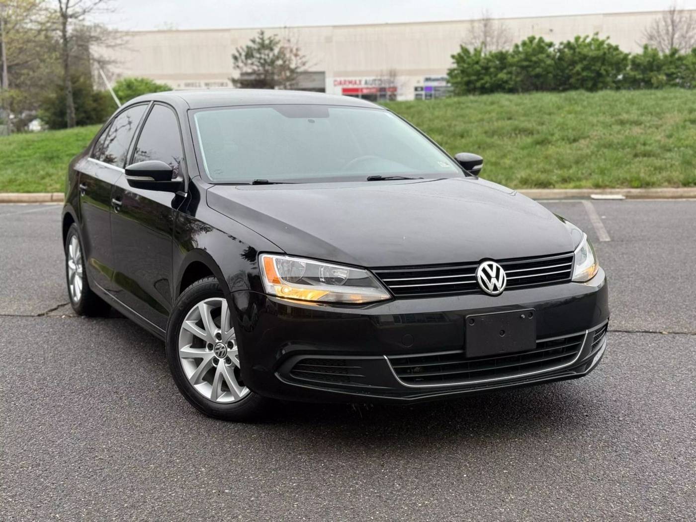 2014 Volkswagen Jetta 1.8T SE — Sedan — 108,849 mi — Chantilly, VA