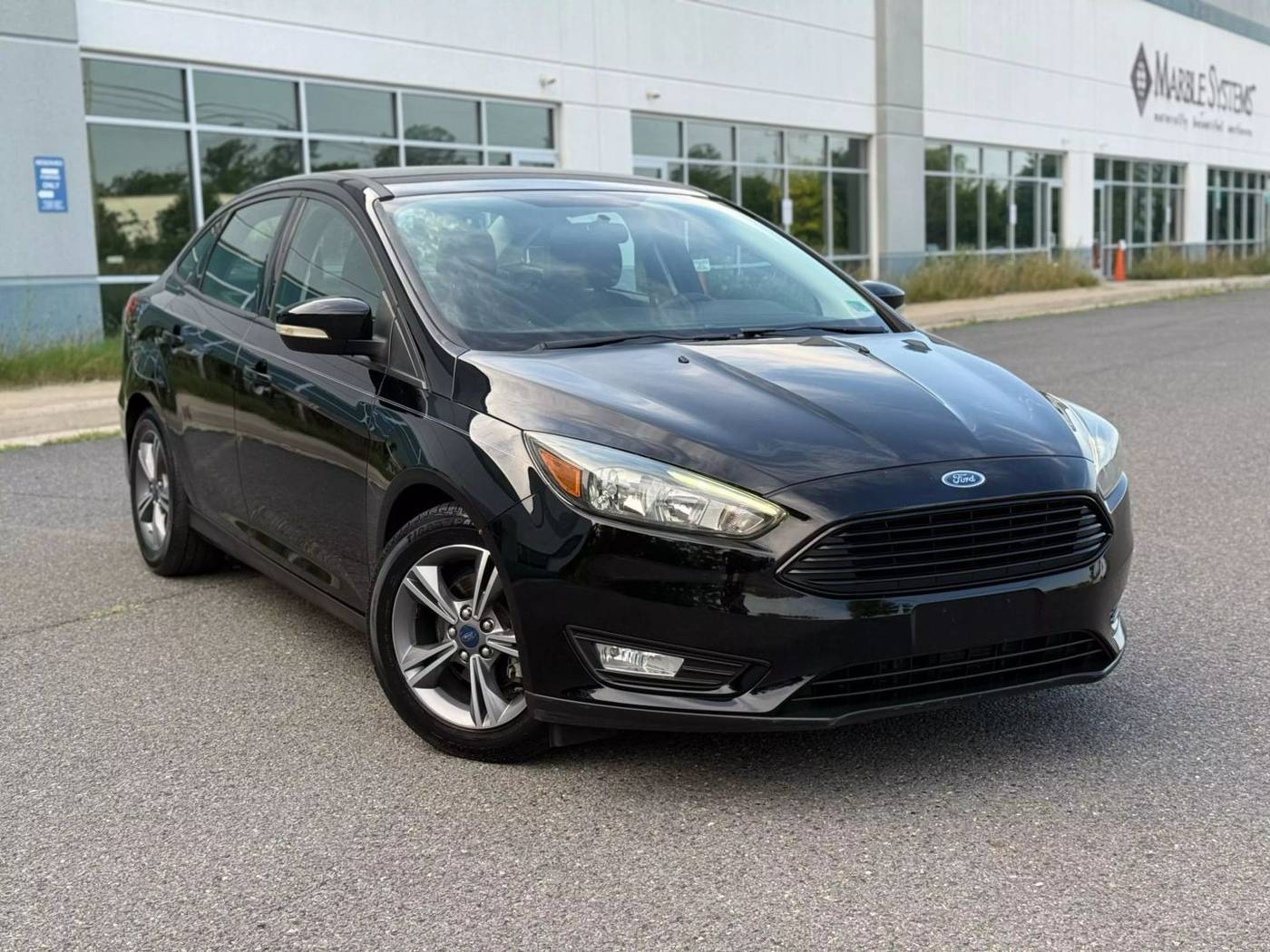 2016 Ford Focus SE — Sedan — 98,783 mi — Chantilly, VA
