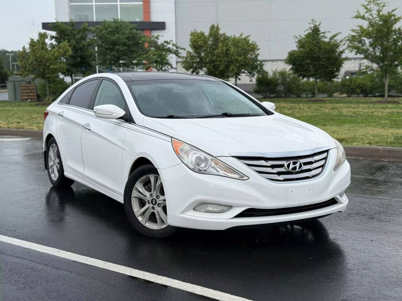 2012 Hyundai Sonata Limited — Sedan — 108,477 mi — Chantilly, VA