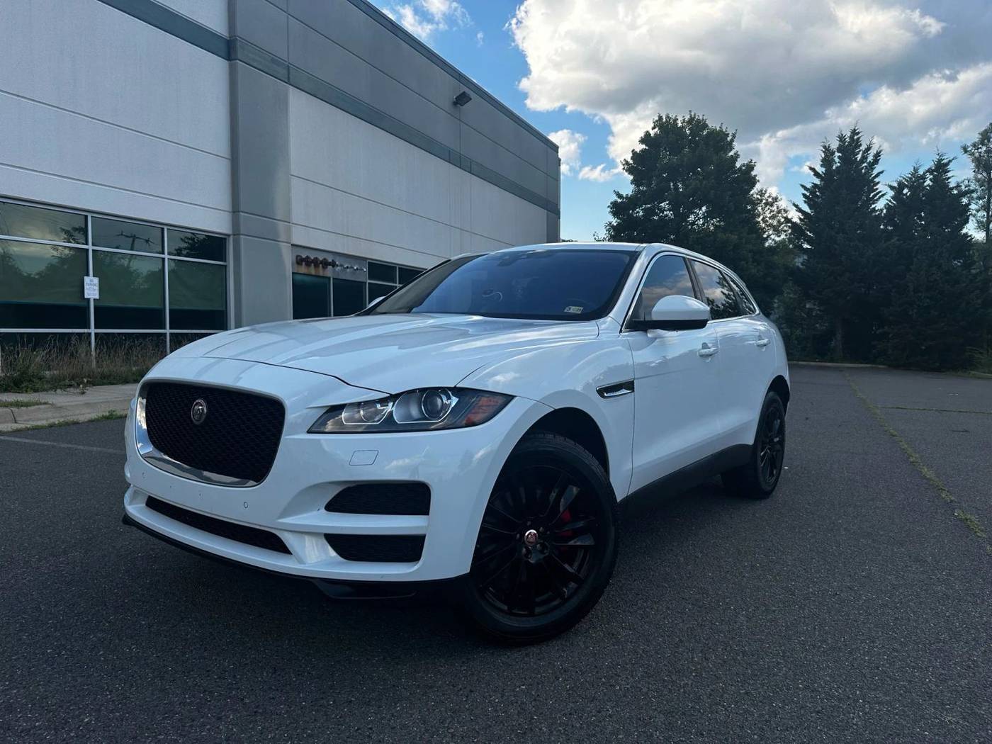 2019 Jaguar F-PACE Prestige — SUV — 102,300 mi — Chantilly, VA
