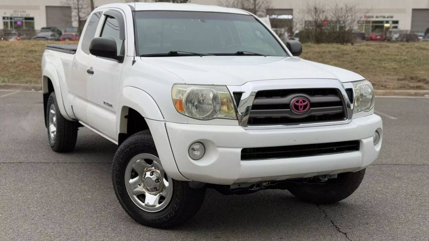 2009 Toyota Tacoma Base — Pickup Truck — 110,691 mi — Chantilly, VA