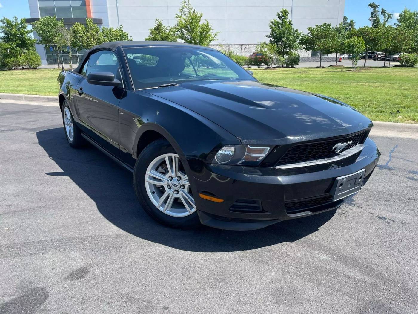 2012 Ford Mustang V6 — Convertible — 78,400 mi — Chantilly, VA