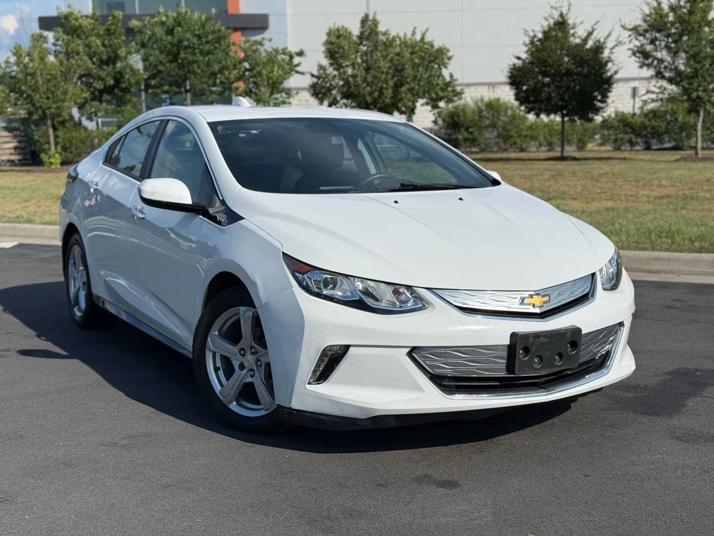 2017 Chevrolet Volt LT — Sedan — 93,680 mi — Chantilly, VA